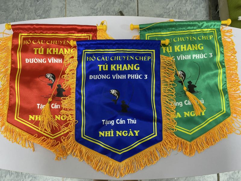 Cờ lưu niệm hồ câu cá chép